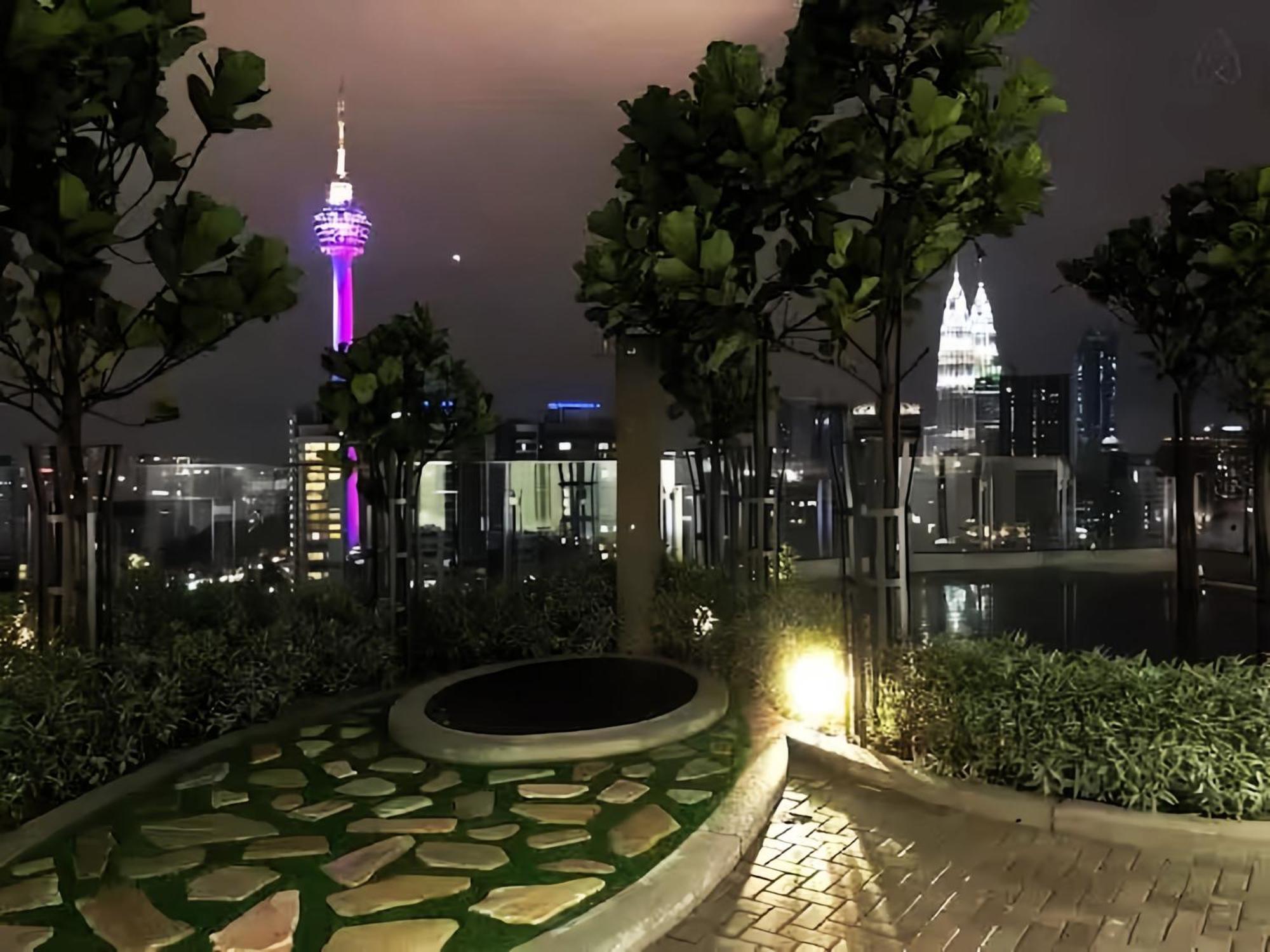 The Robertson Bukit Bintang Appartement Kuala Lumpur Buitenkant foto