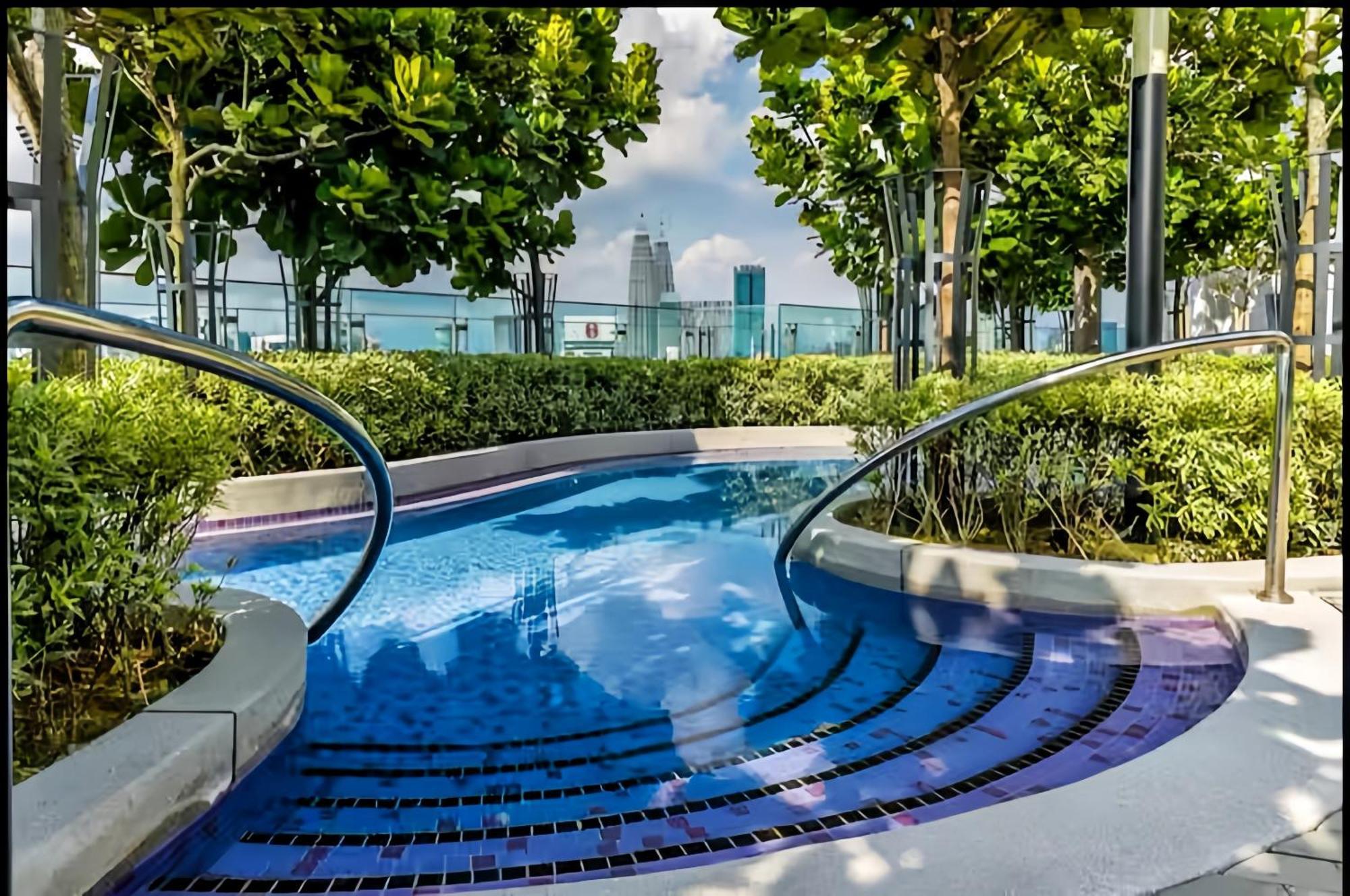 The Robertson Bukit Bintang Appartement Kuala Lumpur Buitenkant foto